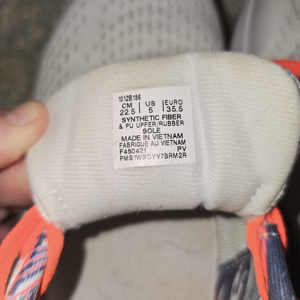 Asics Women's GT2000 Running Shoes - Picture 7 of 8